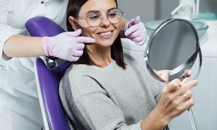 A Healthier, Brighter Smile Awaits in 2025